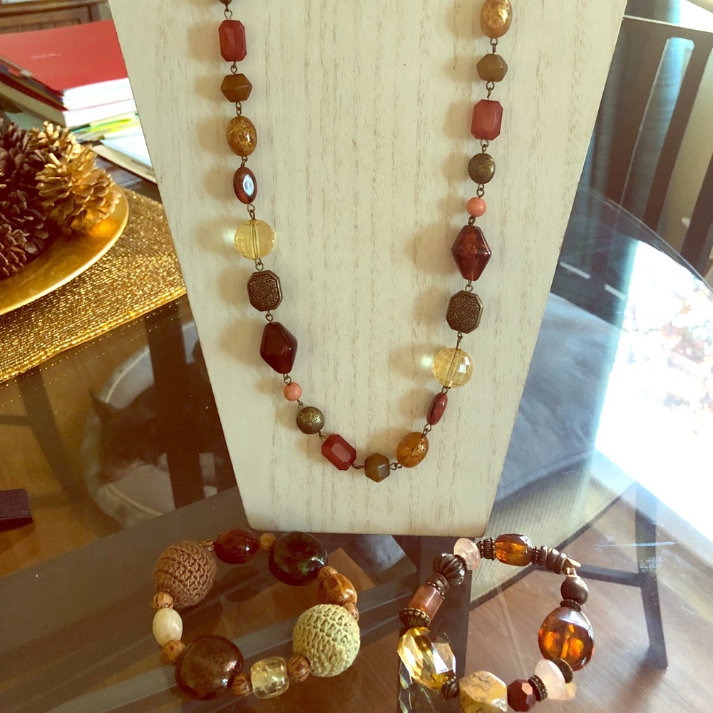 NWOT Necklace and Bracelets Set